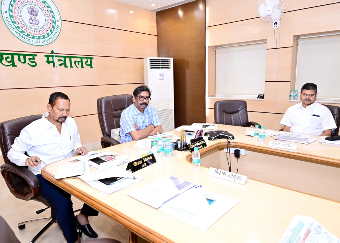Panchayat-level driving licence camps, digital land records on Jharkhand CM’s agenda