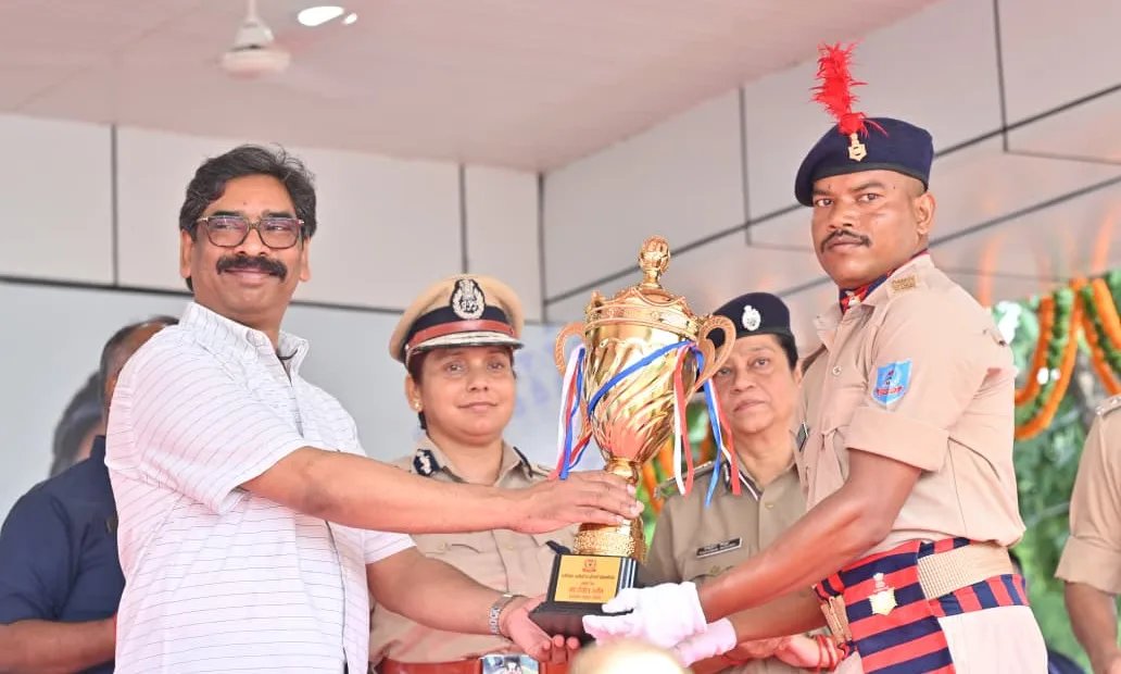 CM Hemant Soren urges new police recruits to uphold law, serve people with dedication