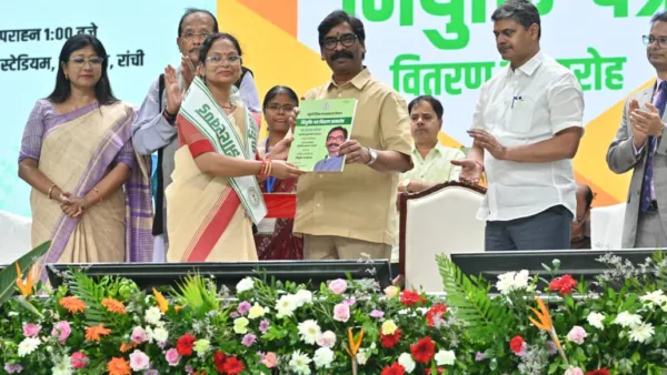 Jharkhand CM Hemant Soren hands appointment letters to 1,042 teachers