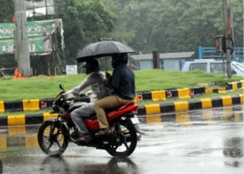 Monsoon on hold: Bay cyclonic system delays Kerala onset