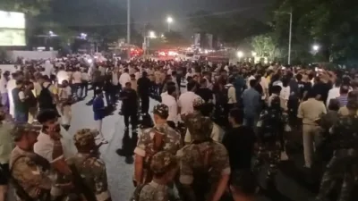 Jamshedpur Bar Stabbing Case: Three policemen suspended as victim dies, protests erupt