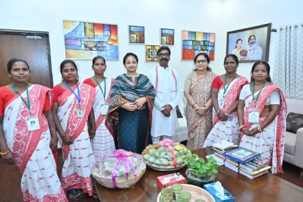 Simdega’s Amrapali mangoes reach London in export breakthrough for Jharkhand