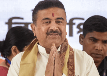 Only needy puja committees may get State aid, signals Bengal CM