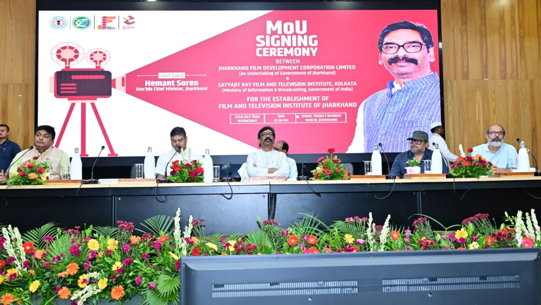 Jharkhand signs MoU with SRFTI to establish Film and Television Institute