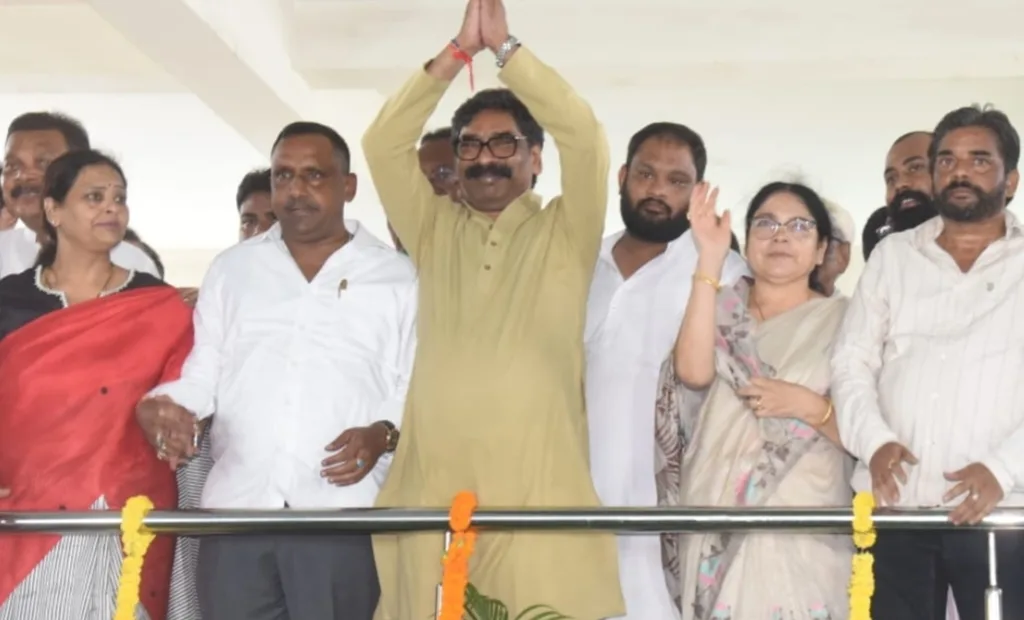 Hemant Soren pays tribute to Nirmal Mahto, recalls sacrifices behind Jharkhand statehood