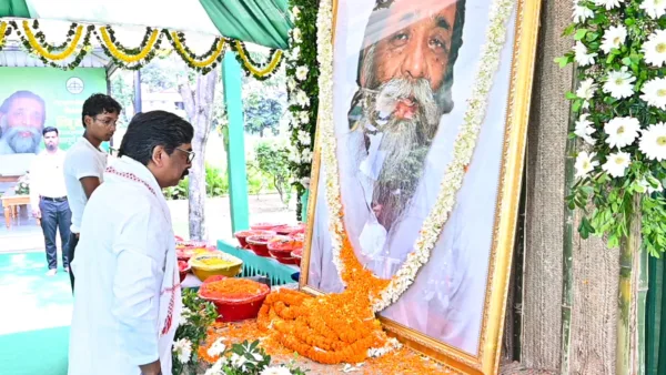 CM Hemant Soren pays tribute to Dishom Guru, says Jharkhand Govt closely monitoring JPSC row