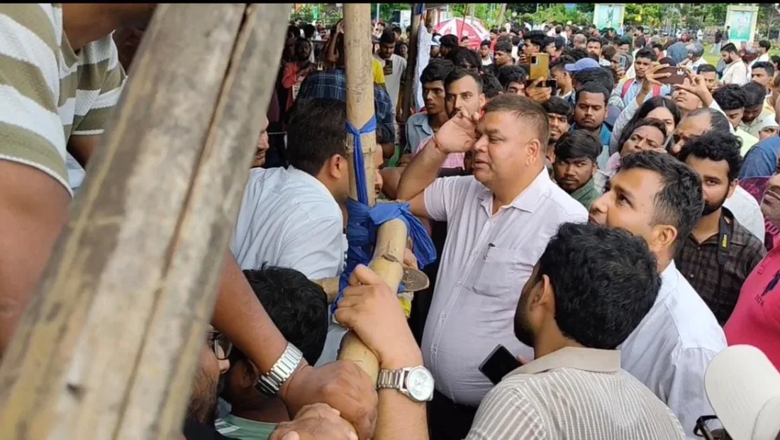 JPSC-JSSC protest intensifies ahead of Monsoon session; government opens talks, BJP backs students