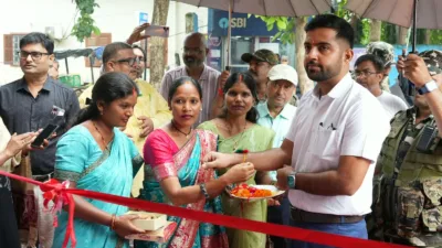 JSLPS women in Palamu make affordable handmade rakhis at ₹8-10, create festive livelihood opportunity