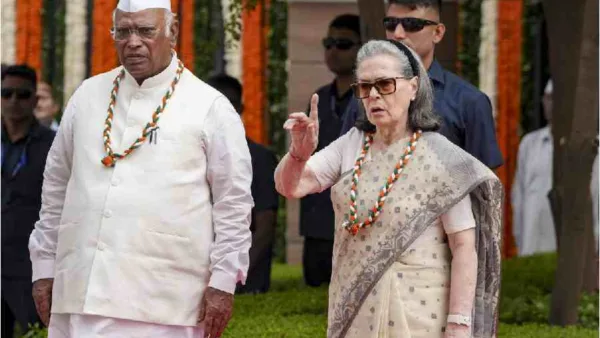 Vande Mataram row: Amit Shah, Bankim descendant demand Congress apology