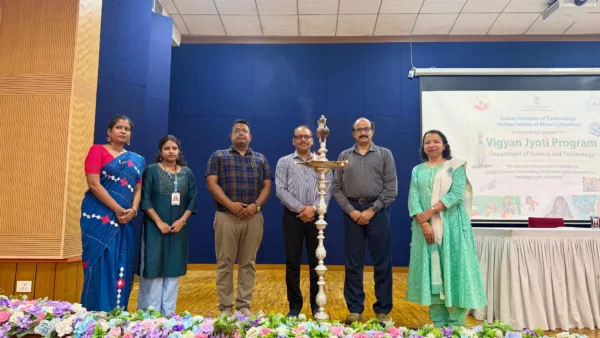 Vigyan Jyoti brings 200 girl students to IIT (ISM) Dhanbad for STEM exposure
