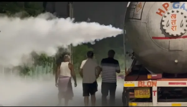 LPG tanker leak triggers panic in Jamshedpur’s Sonari area