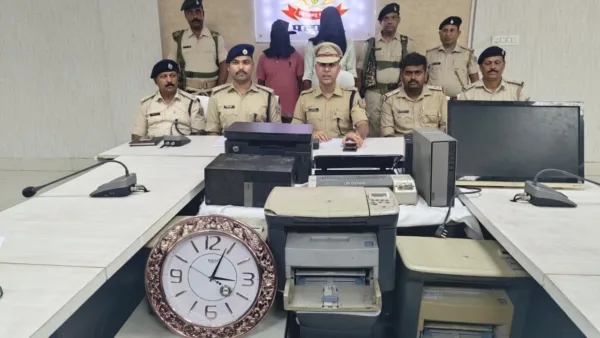 Ex-panchayat member among two held for stealing govt equipment in Palamu