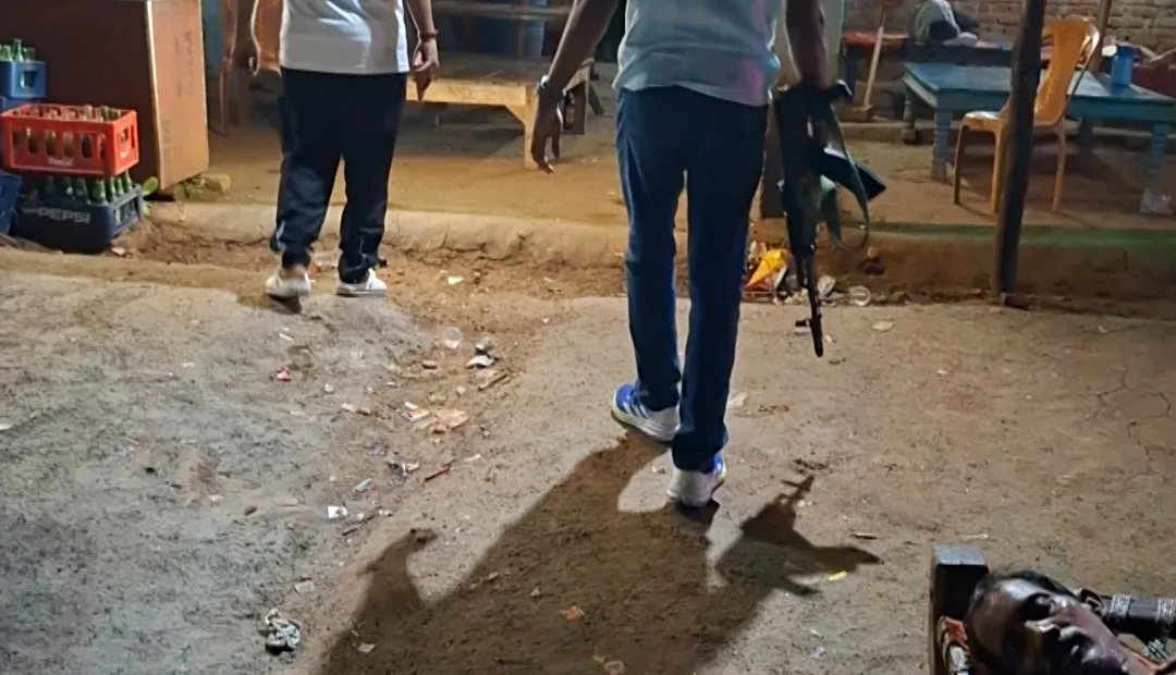 Chhatarpur SDPO conducts late-night raids at hotels, dhabas in Palamu
