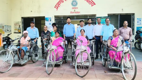 Latehar: Four advanced filariasis patients get tricycles to improve mobility