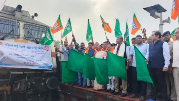 Manoharpur gets rail boost as Ernakulam Express halt begins