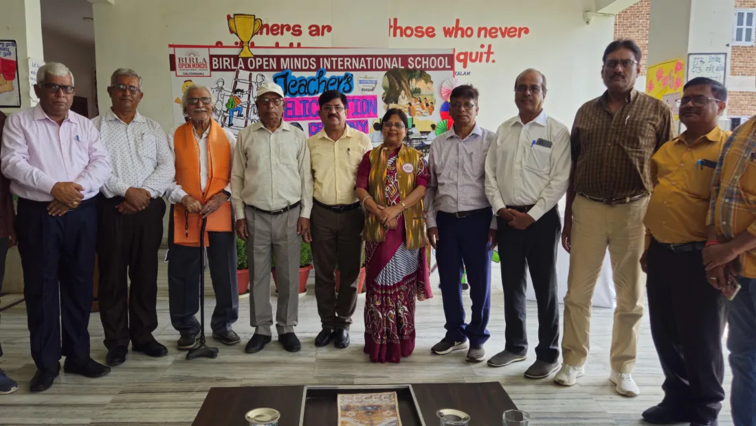 Birla Open Minds International School felicitates retired teachers in Daltonganj