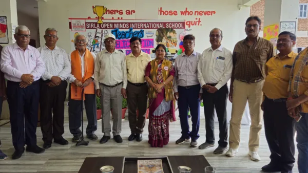 Birla Open Minds International School felicitates retired teachers in Daltonganj