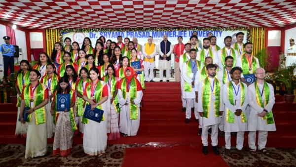 93 female gold medallists at DSPMU convocation reflect changing India, says Jharkhand governor