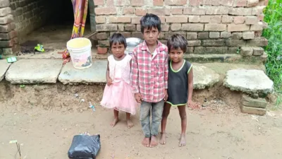 Three orphaned children face uncertain future after grandfather dies of snakebite in Palamu