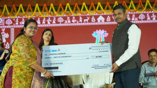 Jharkhand chief secretary opens JIASOWA Diwali Mela, lauds Association’s welfare initiatives