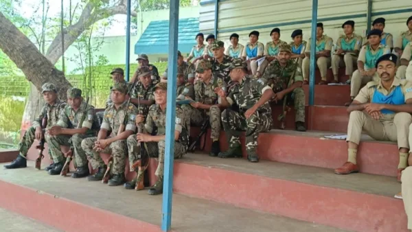 Jamshedpur police conduct riot-control drill ahead of Durga Puja