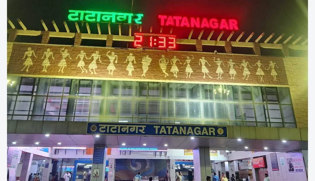 Tatanagar sets up holding area for 1,000 passengers ahead of festive rush
