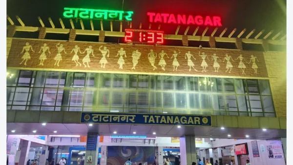 Tatanagar sets up holding area for 1,000 passengers ahead of festive rush
